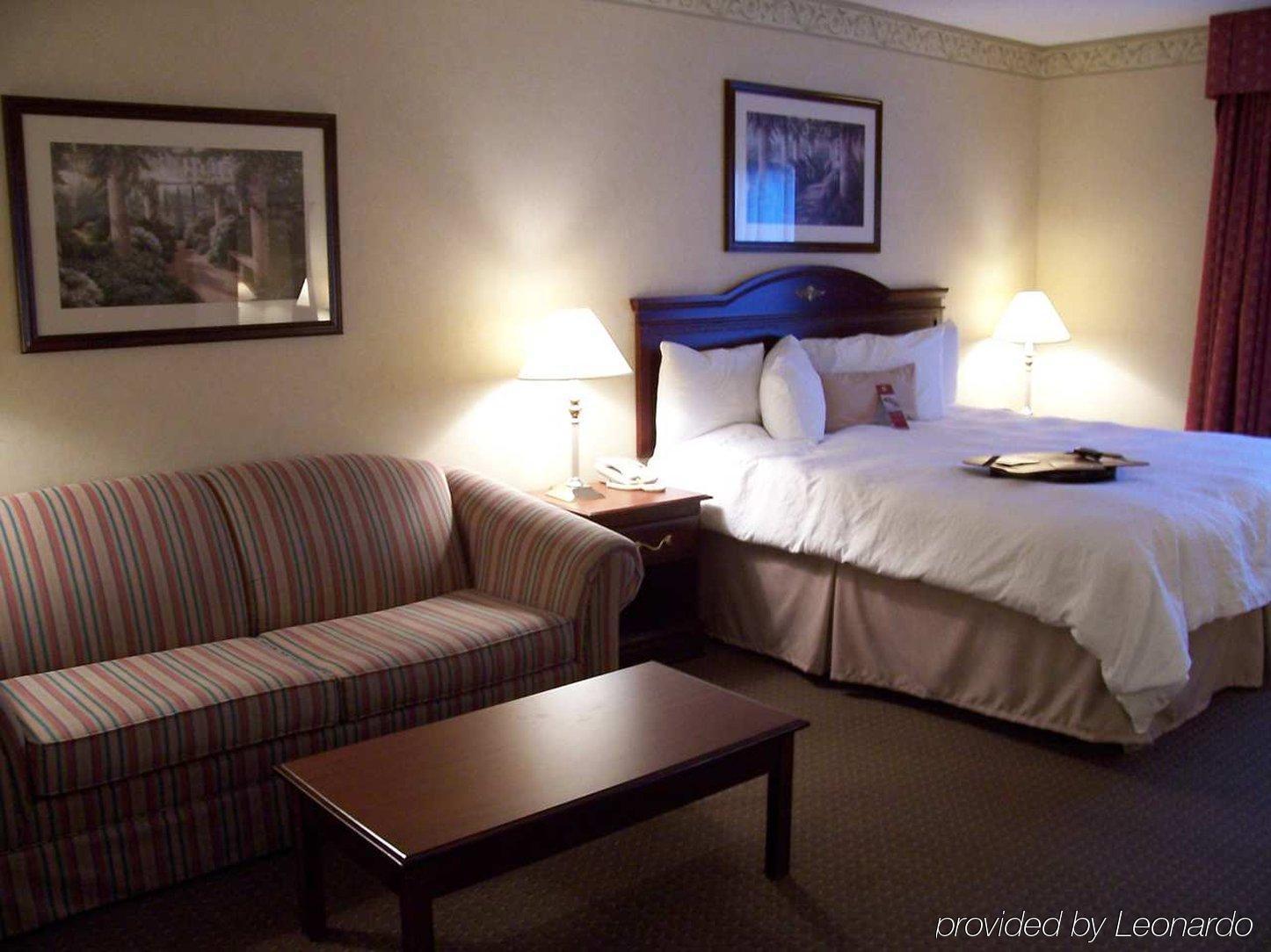 Hampton Inn Ийстън Стая снимка